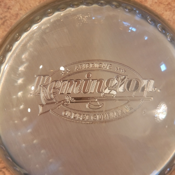Remington Shotgun Glass Dome Pewter Paperweight ~ Vintage? ~ Advertising ~ Rifle - Picture 5 of 15